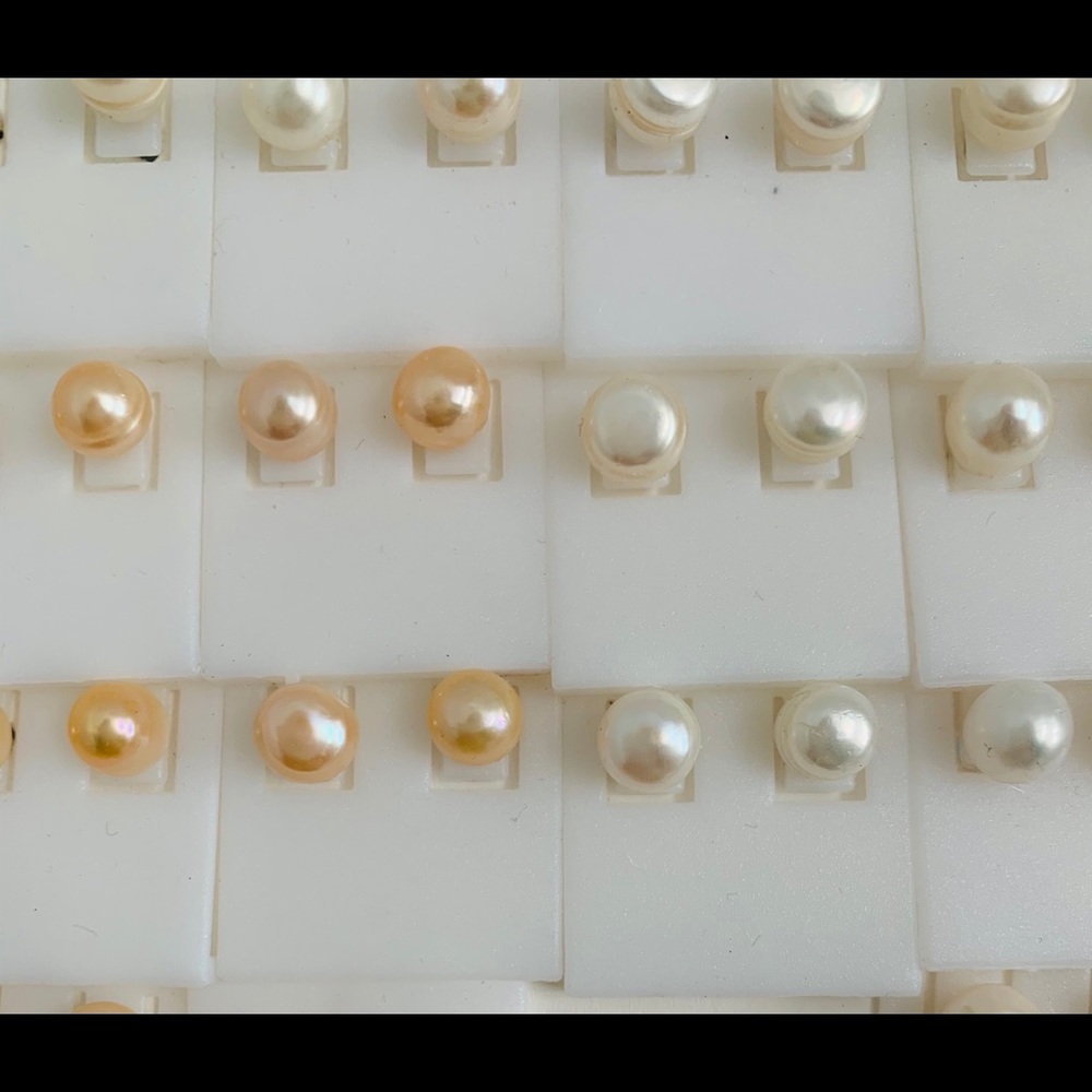 Pearl earrings
